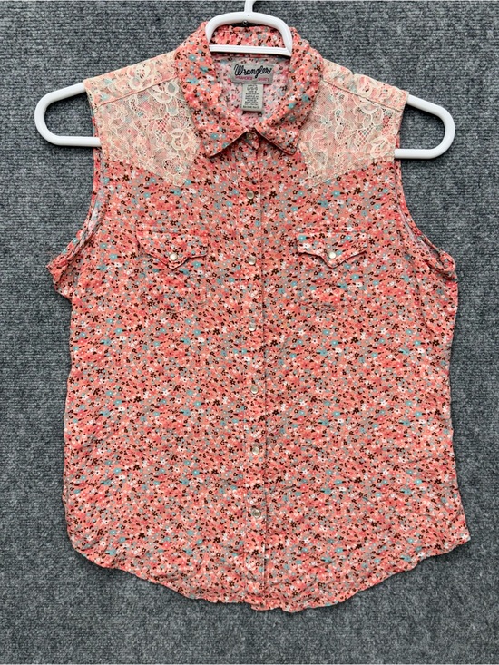 Wrangler Tops - Wrangler Pearl Snap Buttons Floral Lace-Accent Sleeveless Shirt